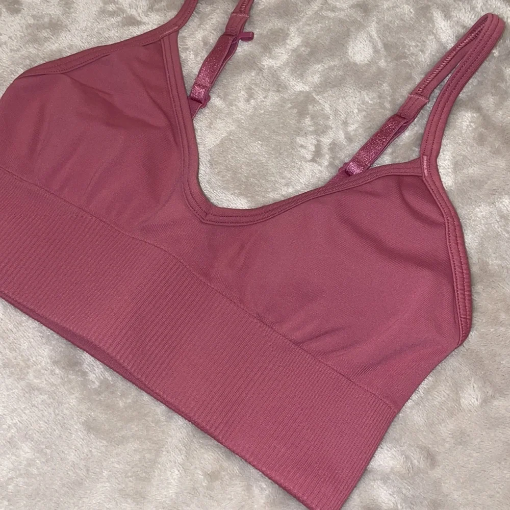 lululemon athletica Rose Pink V-Neck Light Support Sports Bra
